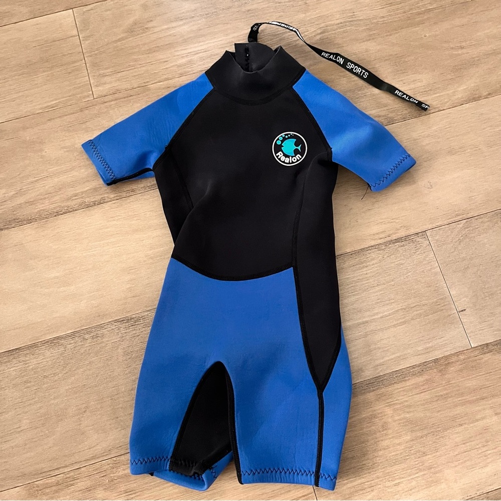 Realon Shorty 2mm Neoprene Kids Wetsuit XS